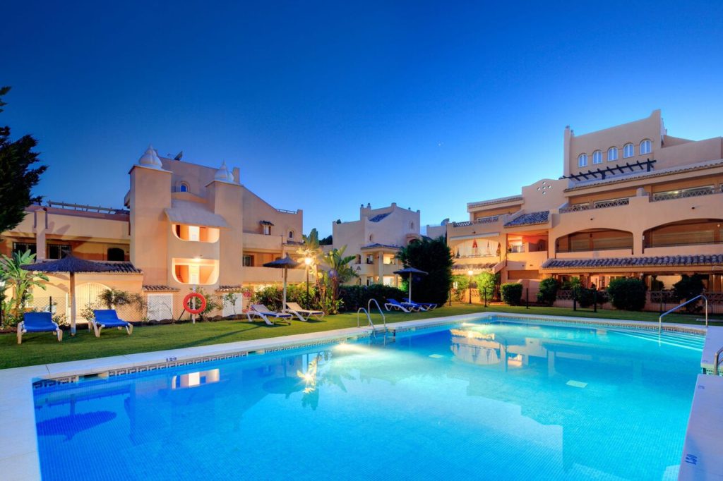 Off plan apartments for sale in Elviria, East Marbella